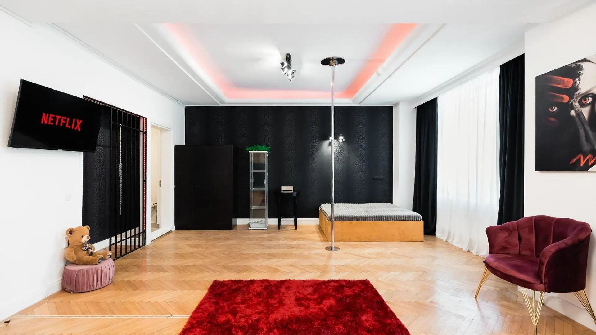 Central Studios In Piata Romana بوخارست شقة