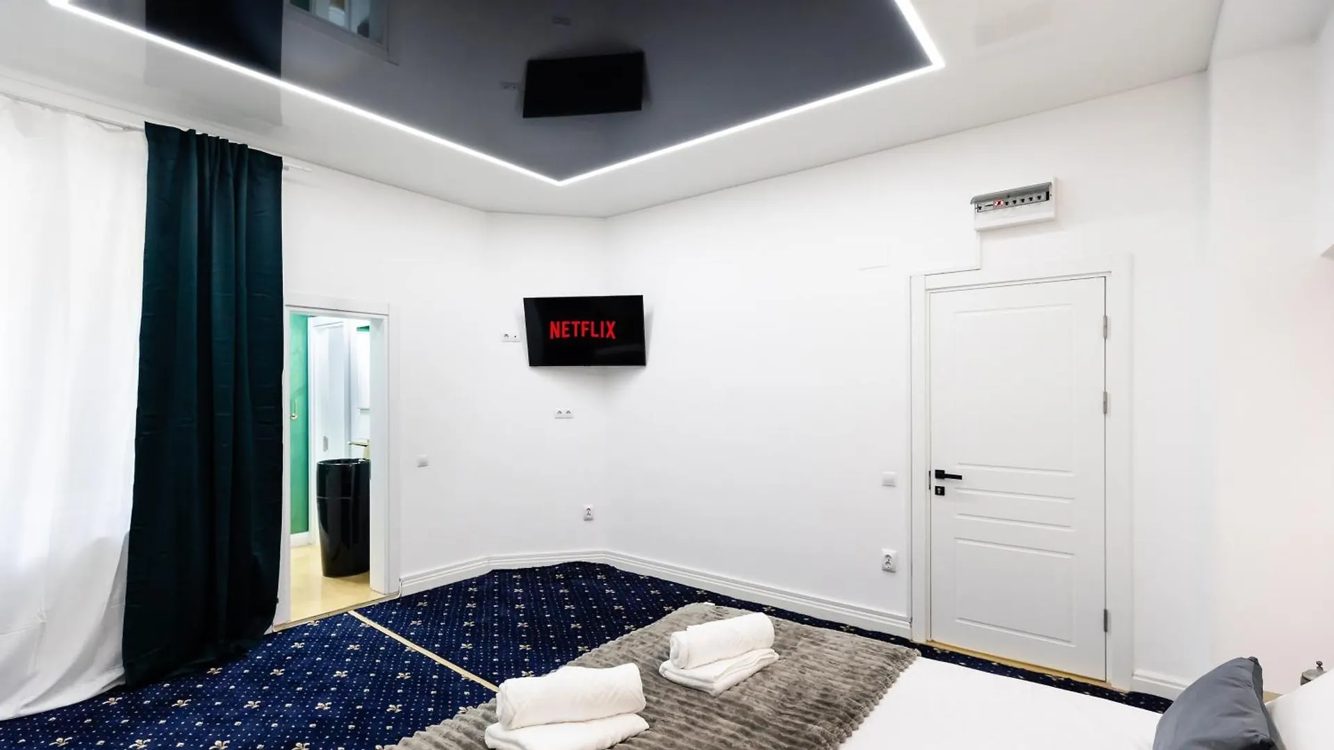 Central Studios In Piata Romana بوخارست رومانيا